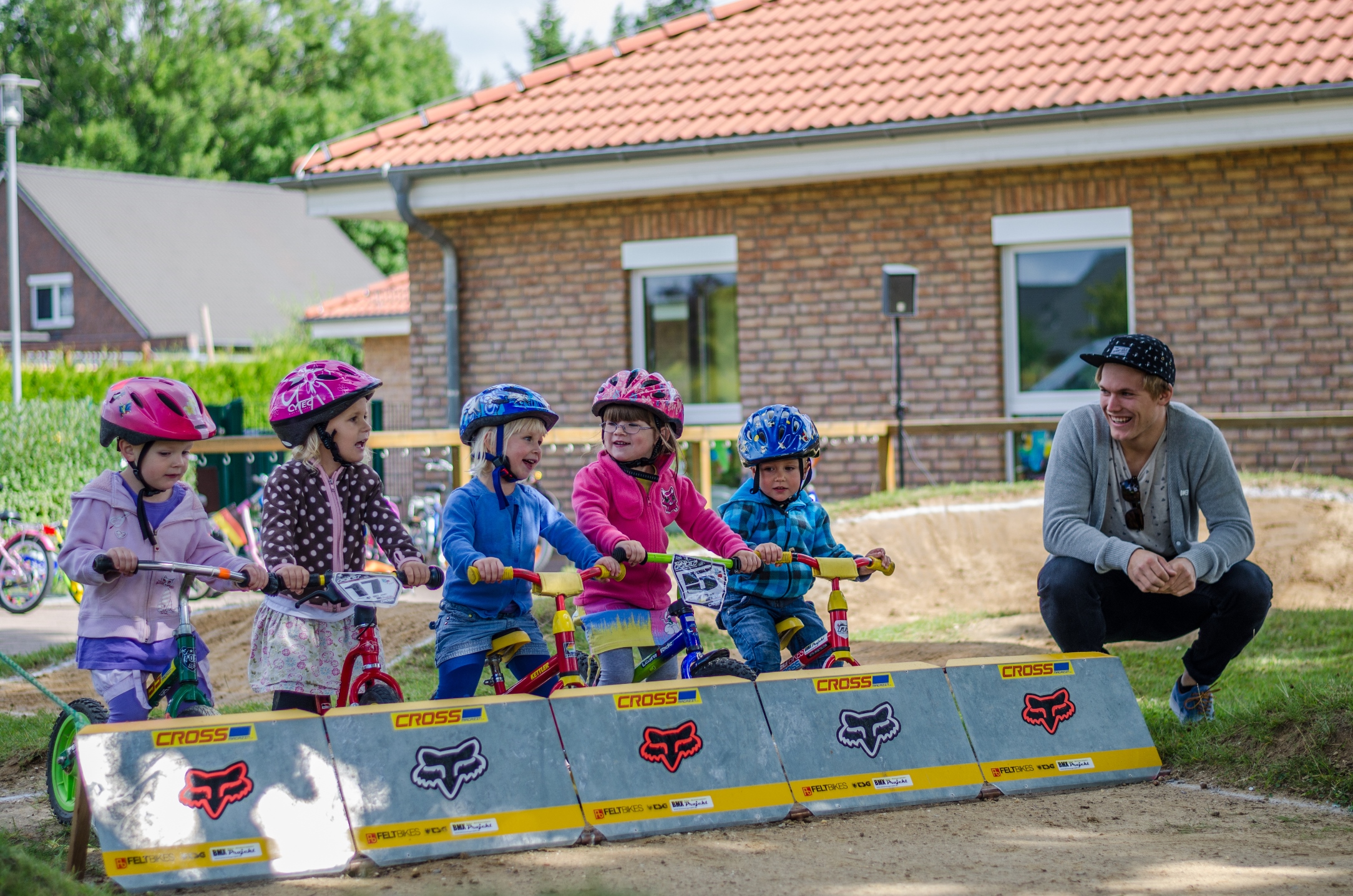 Profi Luis Brethauer besucht die Kita-Kids